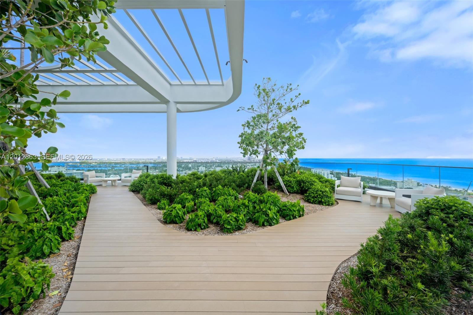 580 72nd St #611 Miami Beach, FL 33141