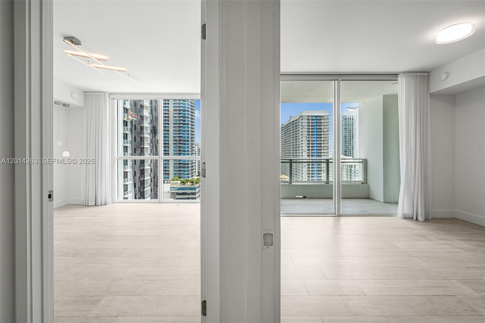 image The Bond on Brickell11
