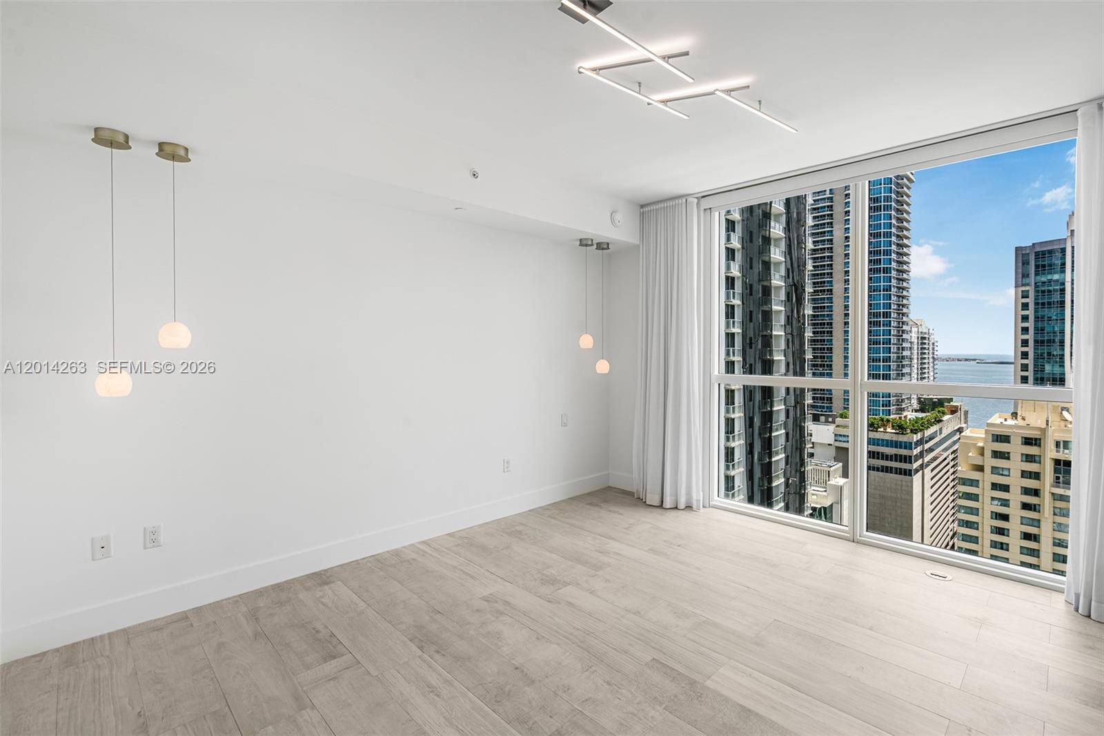 image The Bond on Brickell4