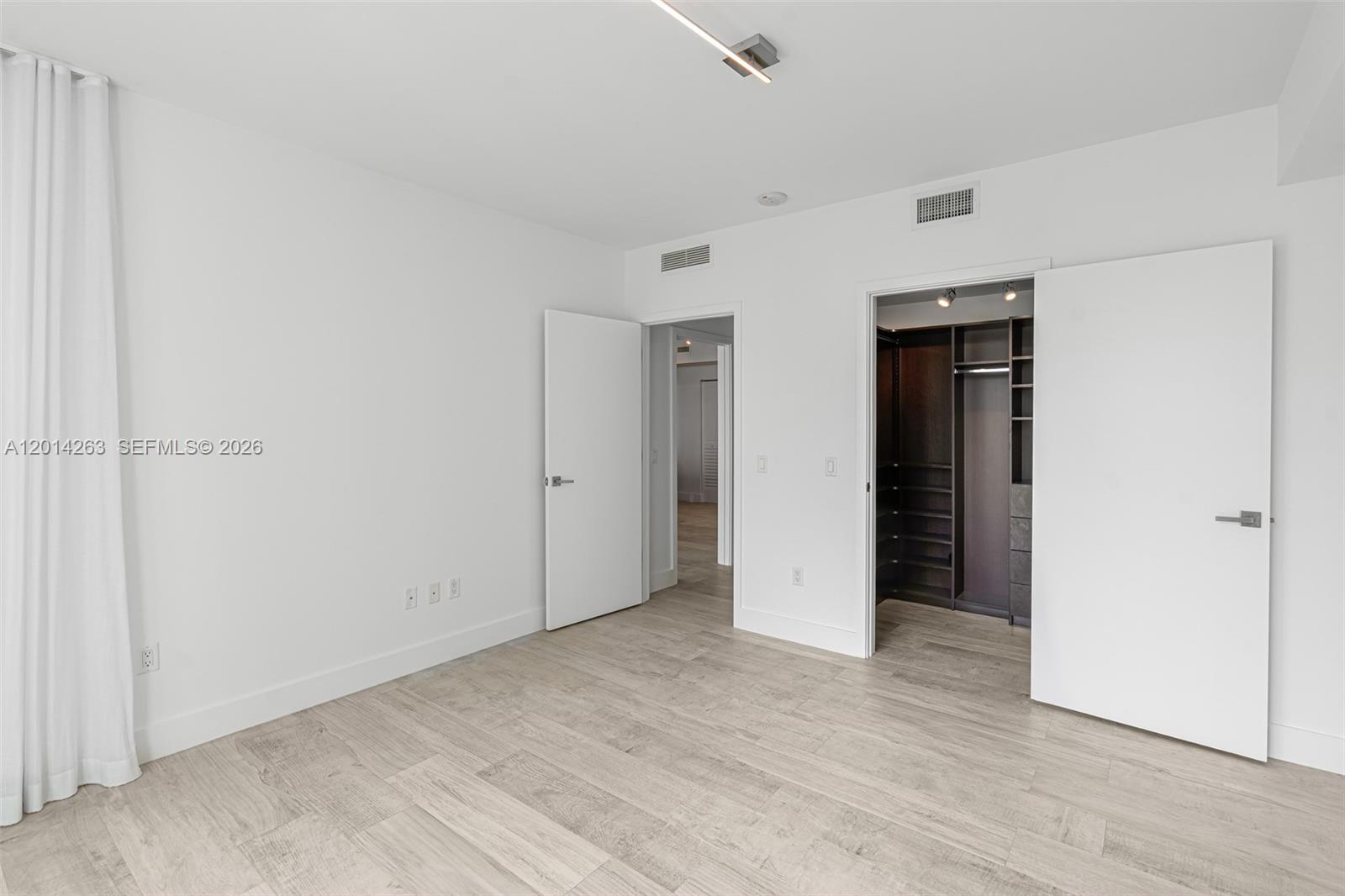 image The Bond on Brickell6