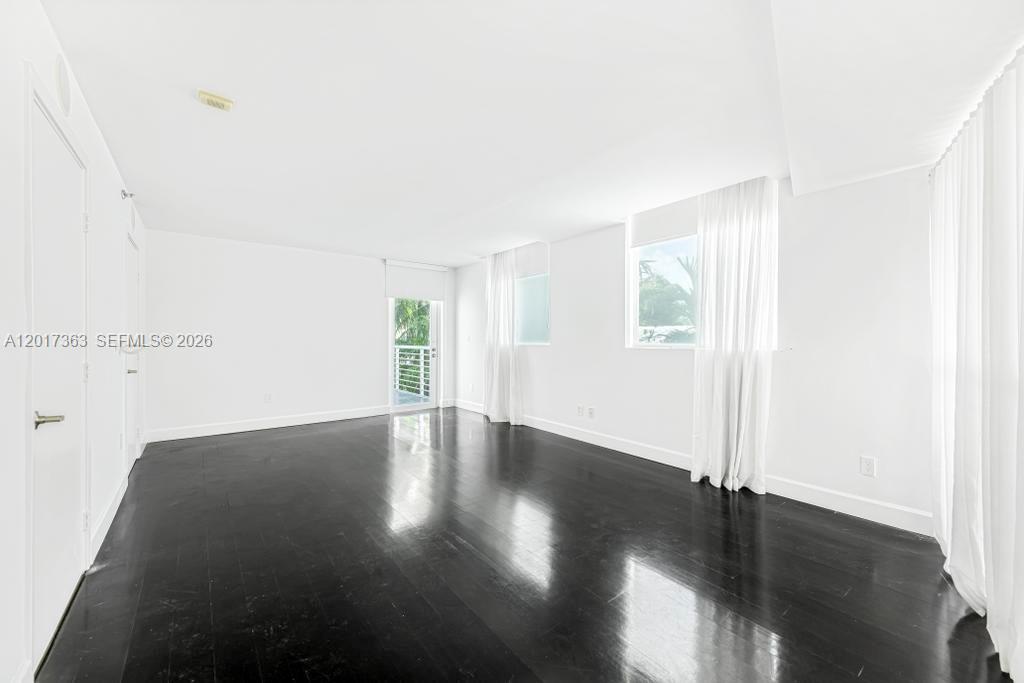 1428 West Ave #206 Miami Beach, FL 33139