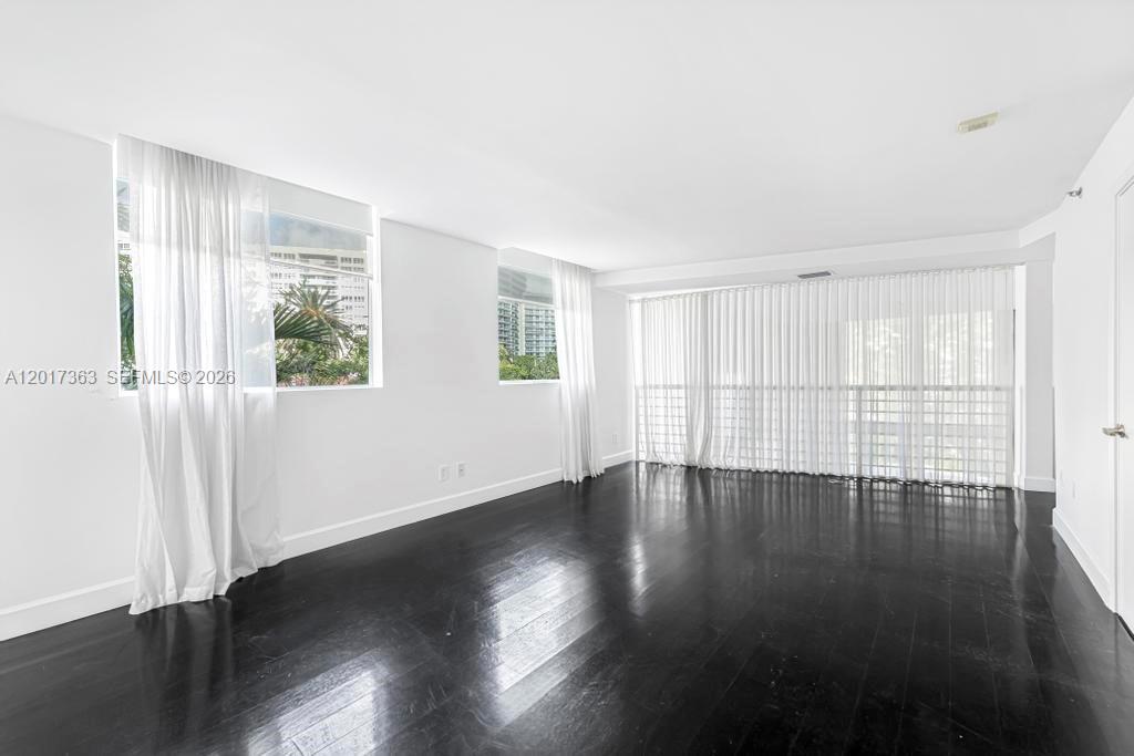 1428 West Ave #206 Miami Beach, FL 33139