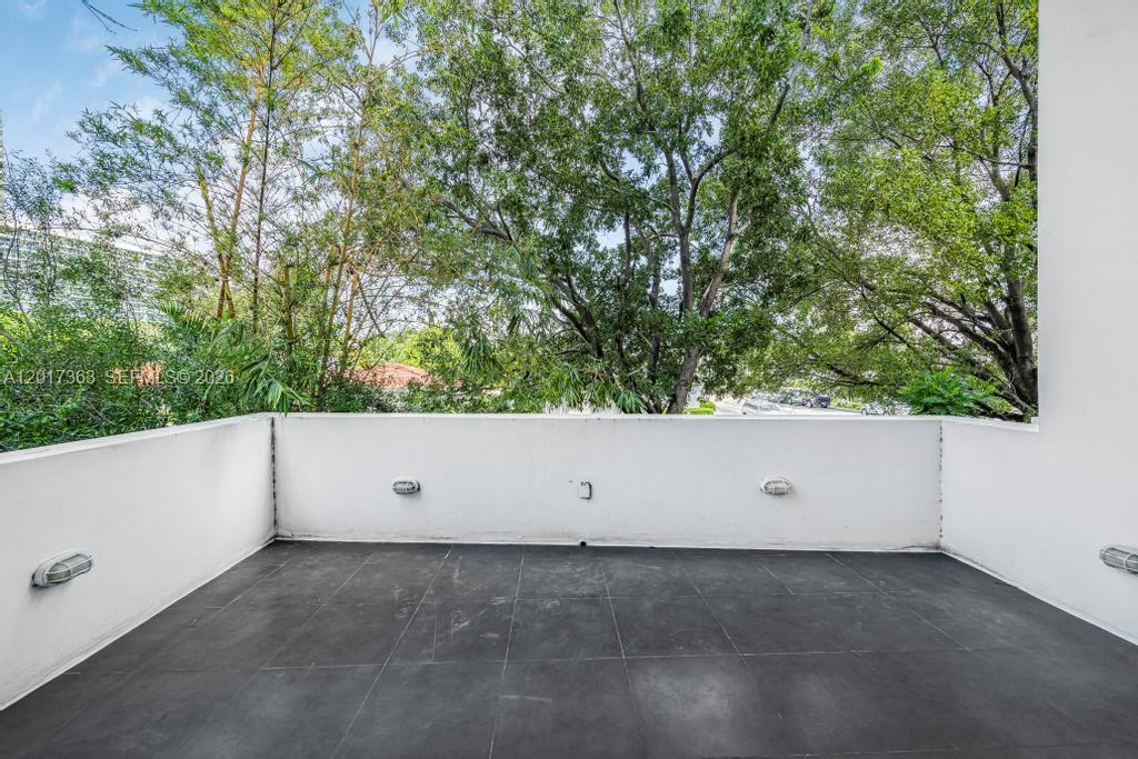 1428 West Ave #206 Miami Beach, FL 33139
