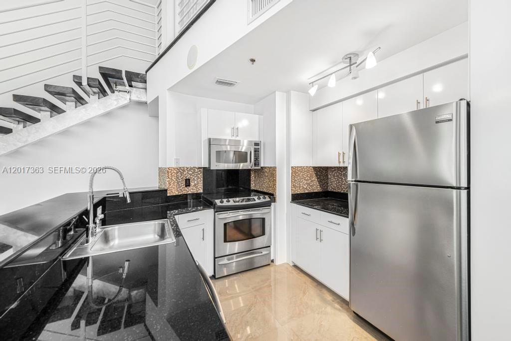 1428 West Ave #206 Miami Beach, FL 33139