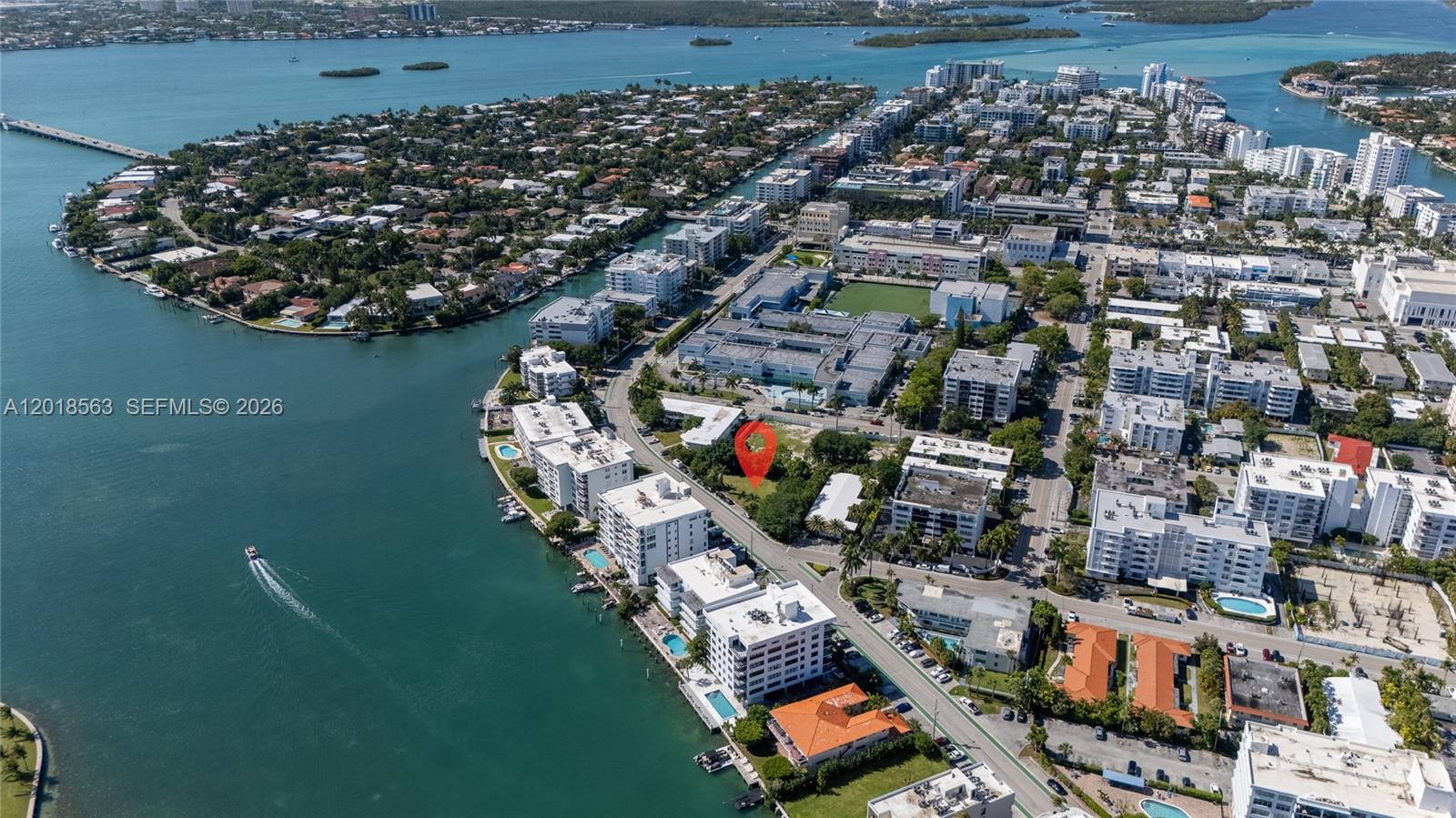 9201 W Bay Hbr Dr Bay Harbor Islands, FL 33154