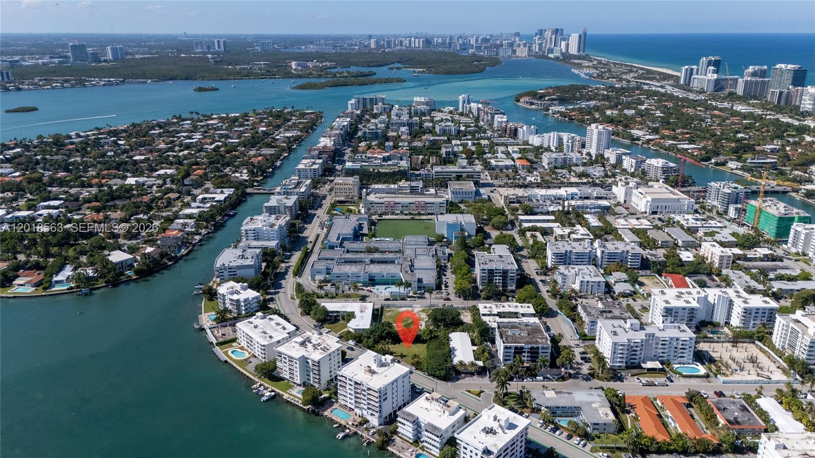 9201 W Bay Hbr Dr Bay Harbor Islands, FL 33154