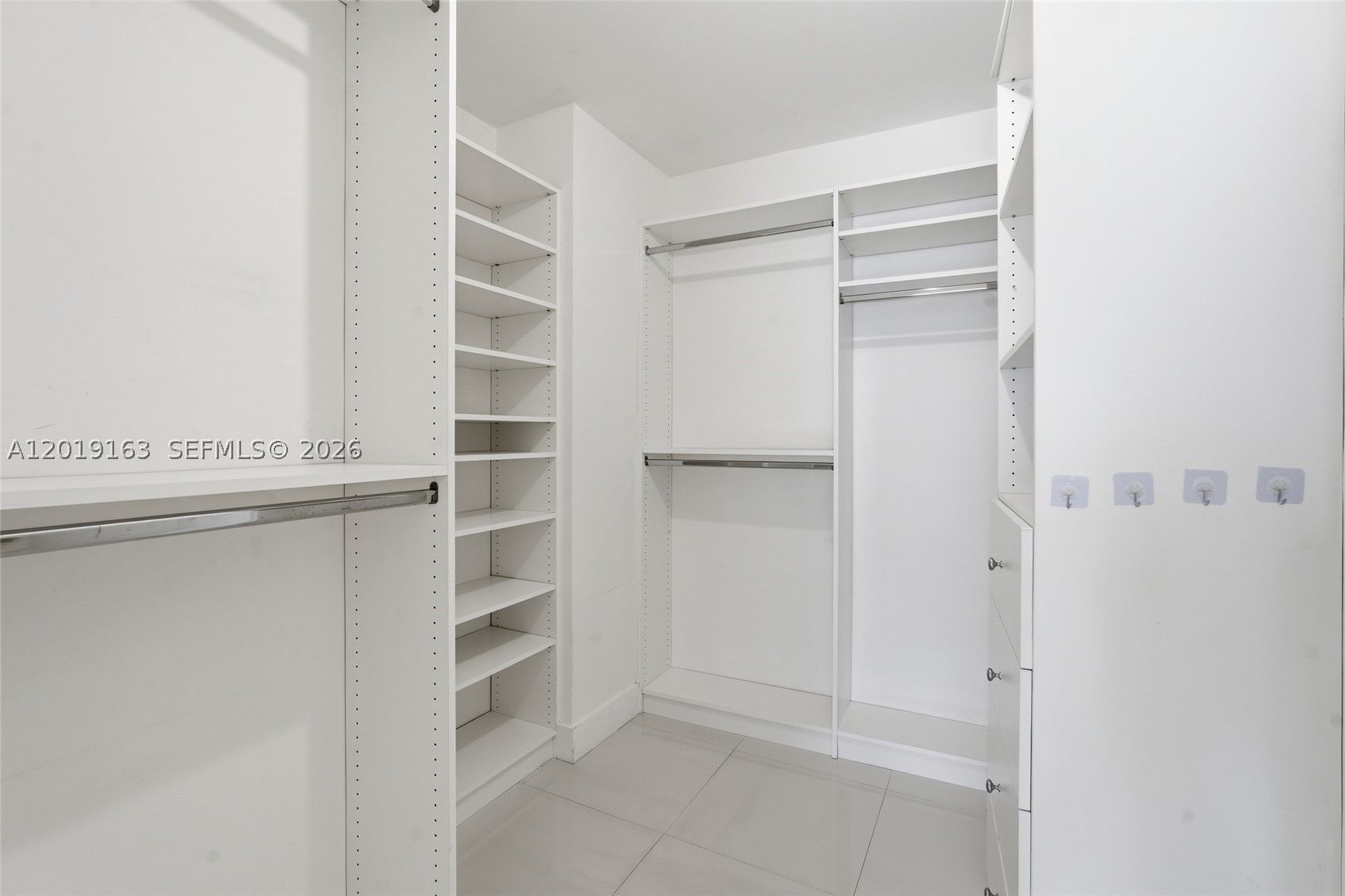 image Epic Residences18