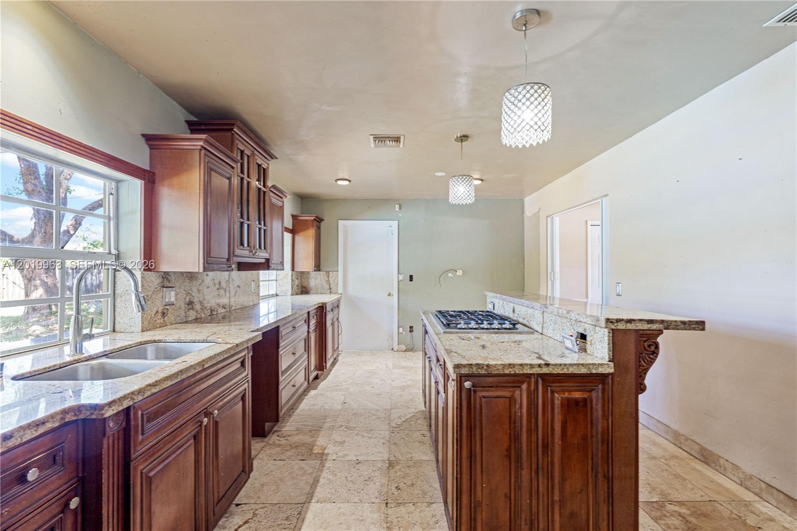 8200 SW 164th St Palmetto Bay, FL 33157