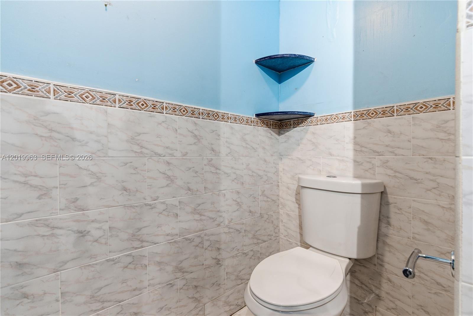 8200 SW 164th St Palmetto Bay, FL 33157