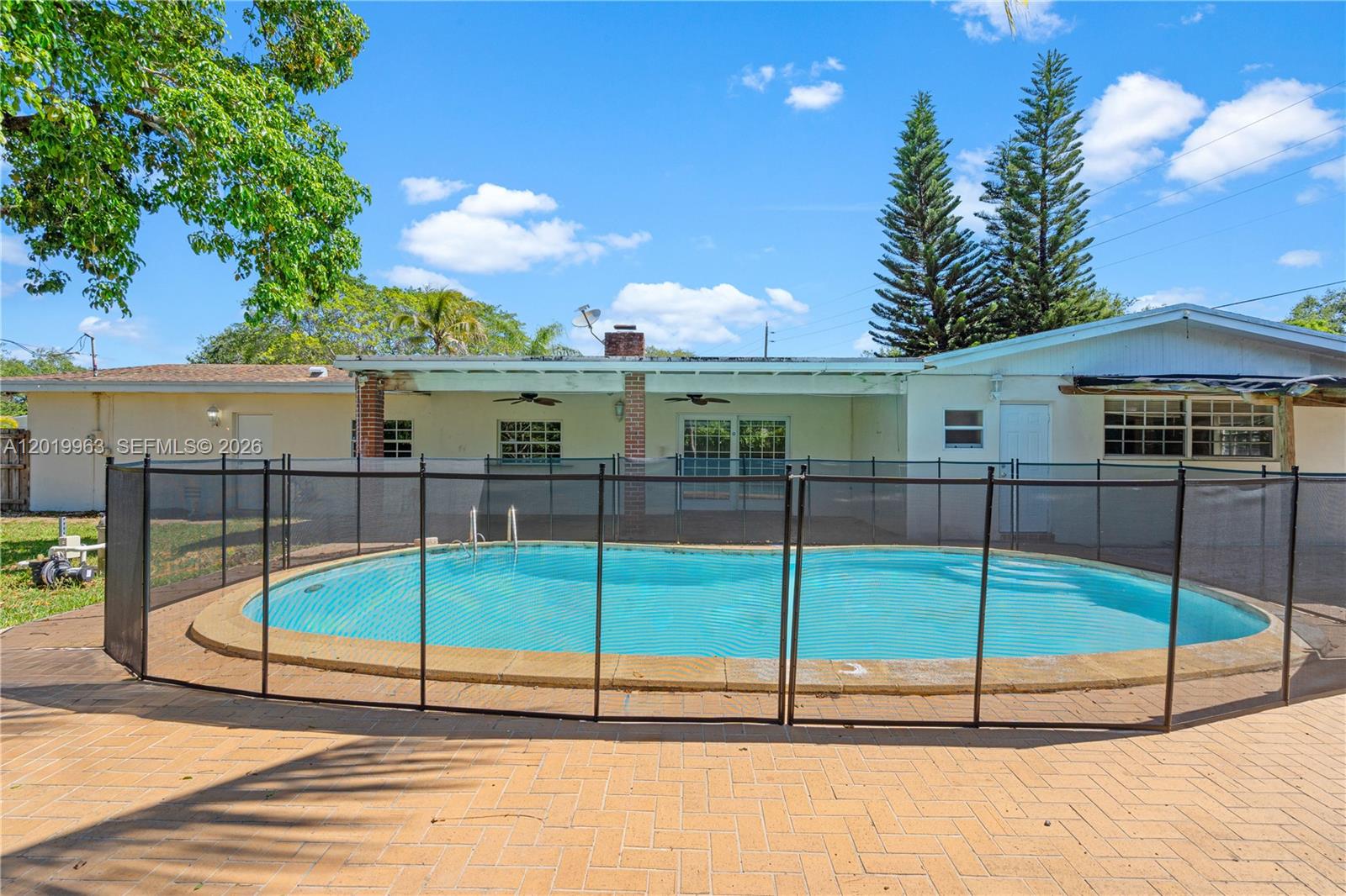 8200 SW 164th St Palmetto Bay, FL 33157