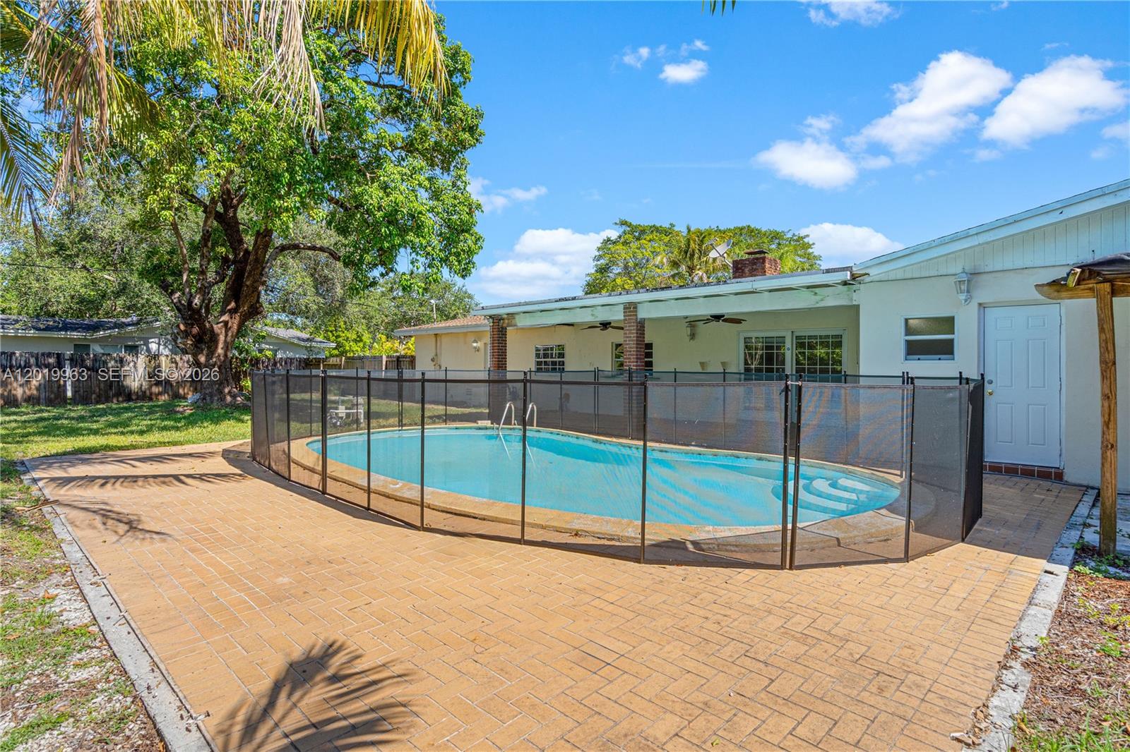 8200 SW 164th St Palmetto Bay, FL 33157