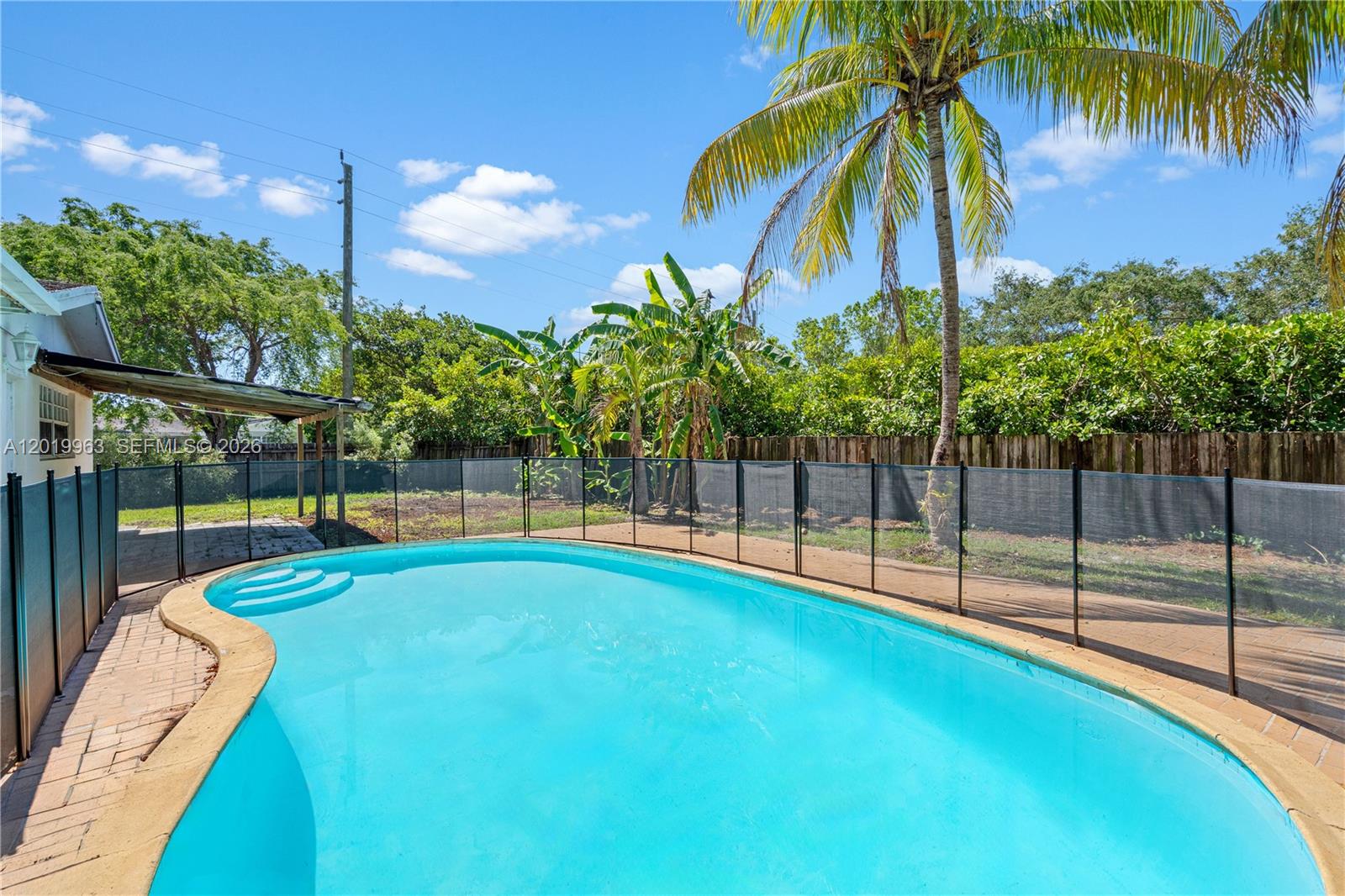 8200 SW 164th St Palmetto Bay, FL 33157