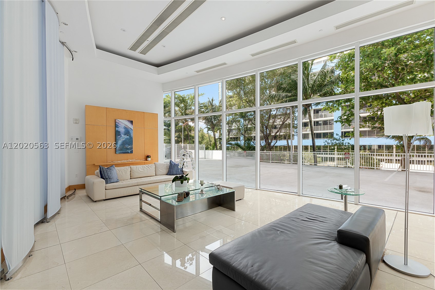 image Skyline on Brickell25