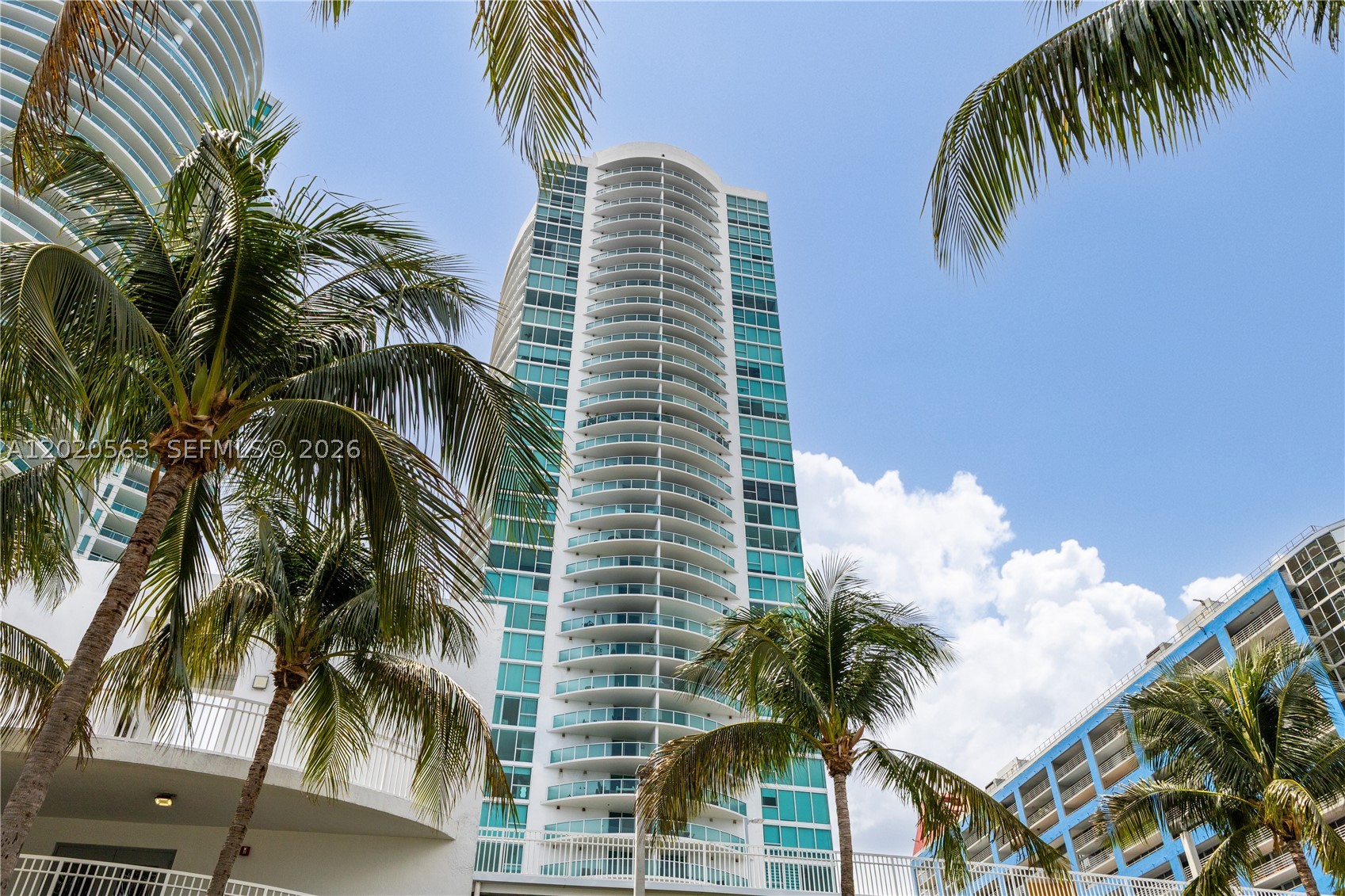 image Skyline on Brickell43