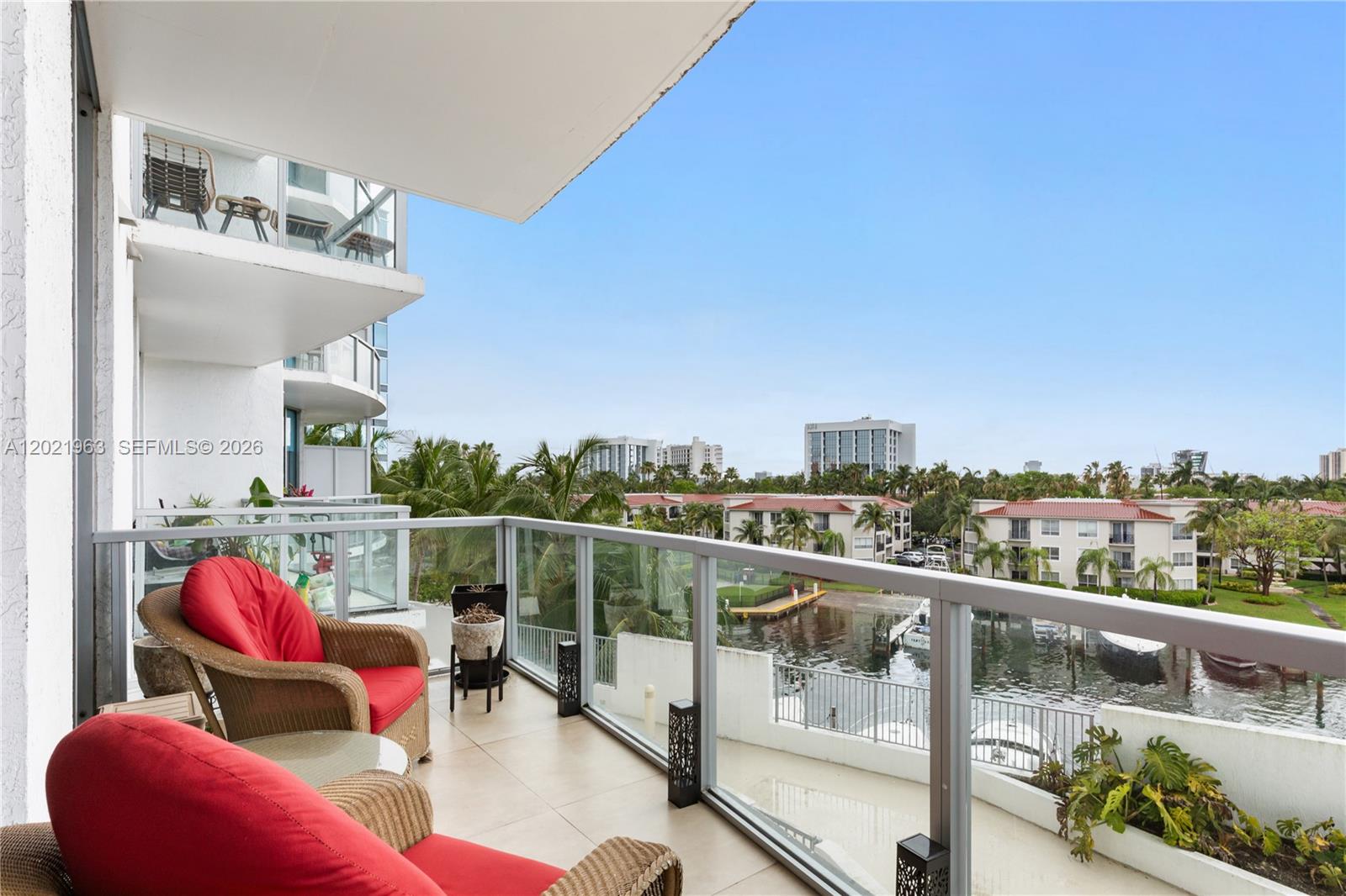 3029 NE 188th St #405 Aventura, FL 33180