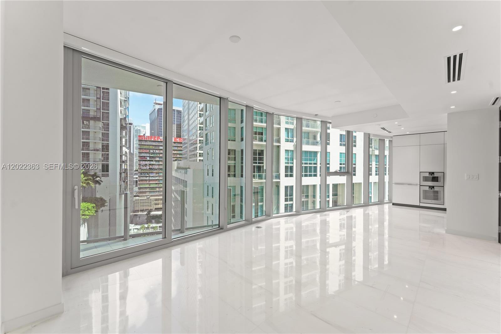 300 Biscayne Blvd Way #1406