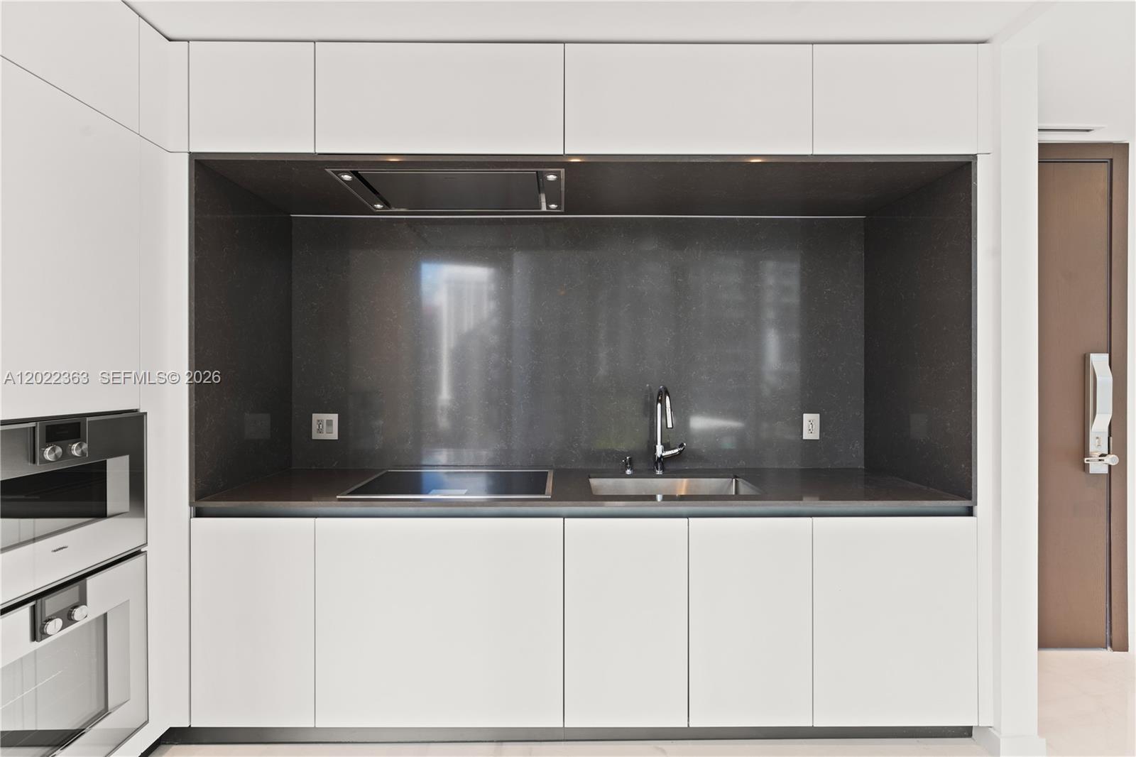 image Aston Martin Residences2