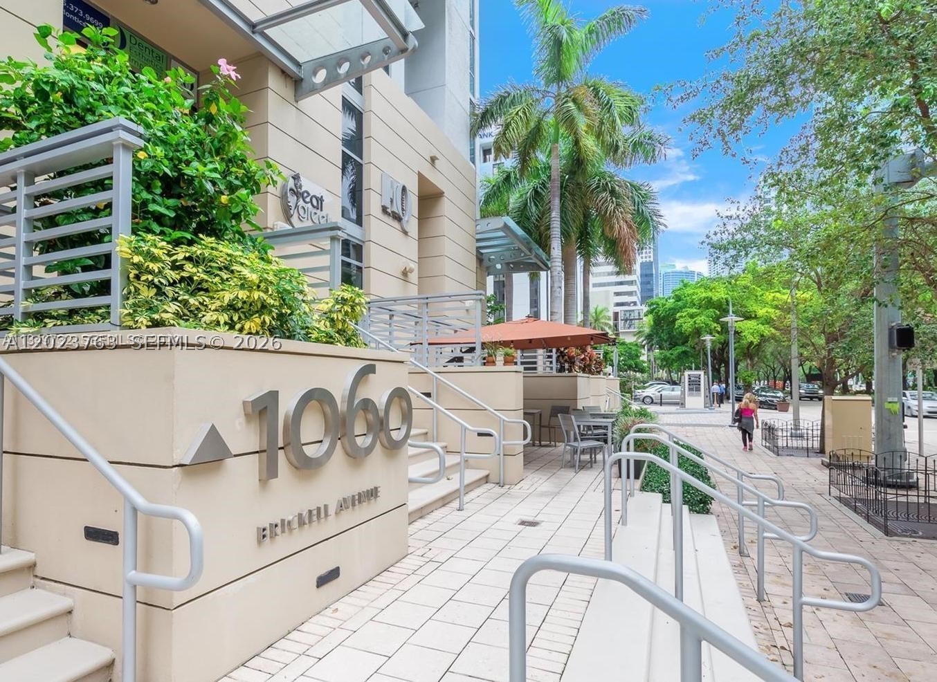 image 1060 Brickell - 106018