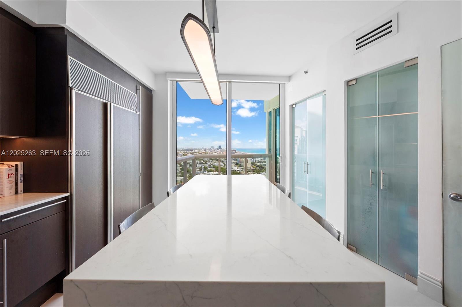 1000 S Pointe Dr #2803 Miami Beach, FL 33139