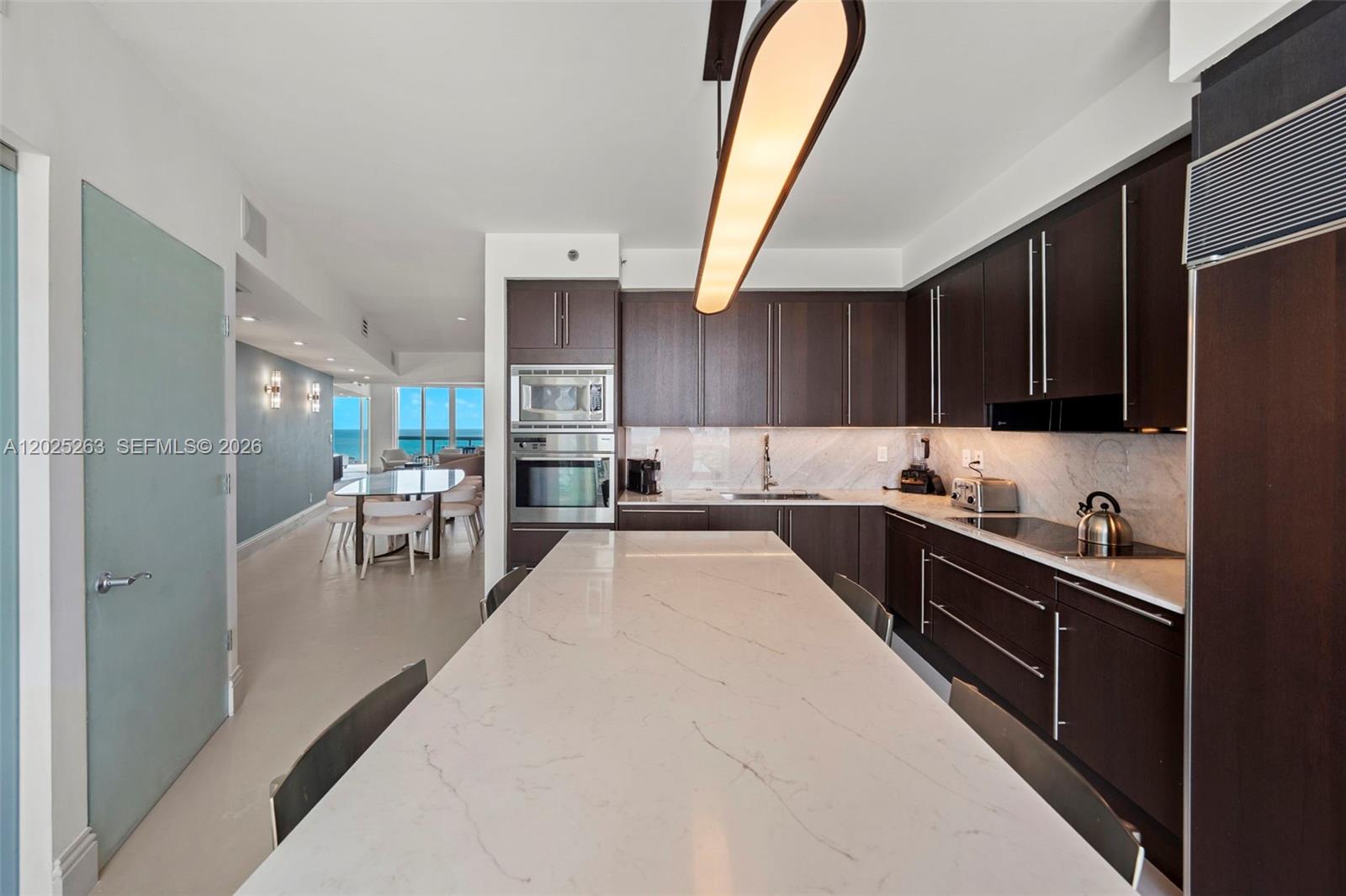 1000 S Pointe Dr #2803 Miami Beach, FL 33139