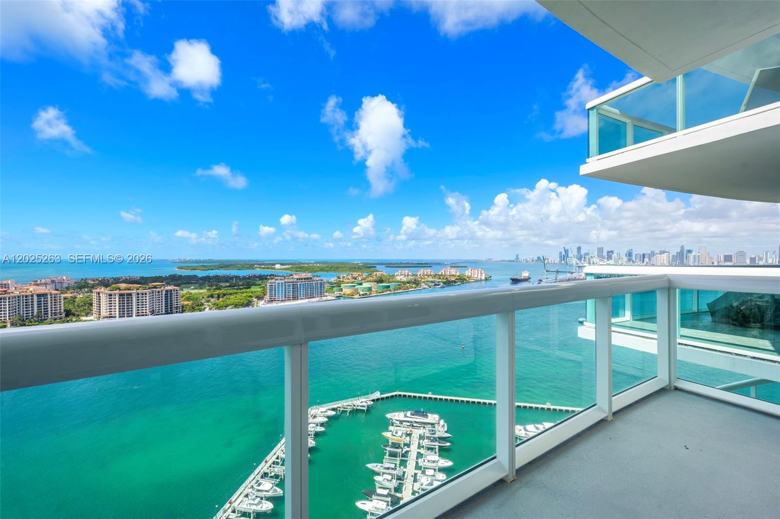 1000 S Pointe Dr #2803 Miami Beach, FL 33139