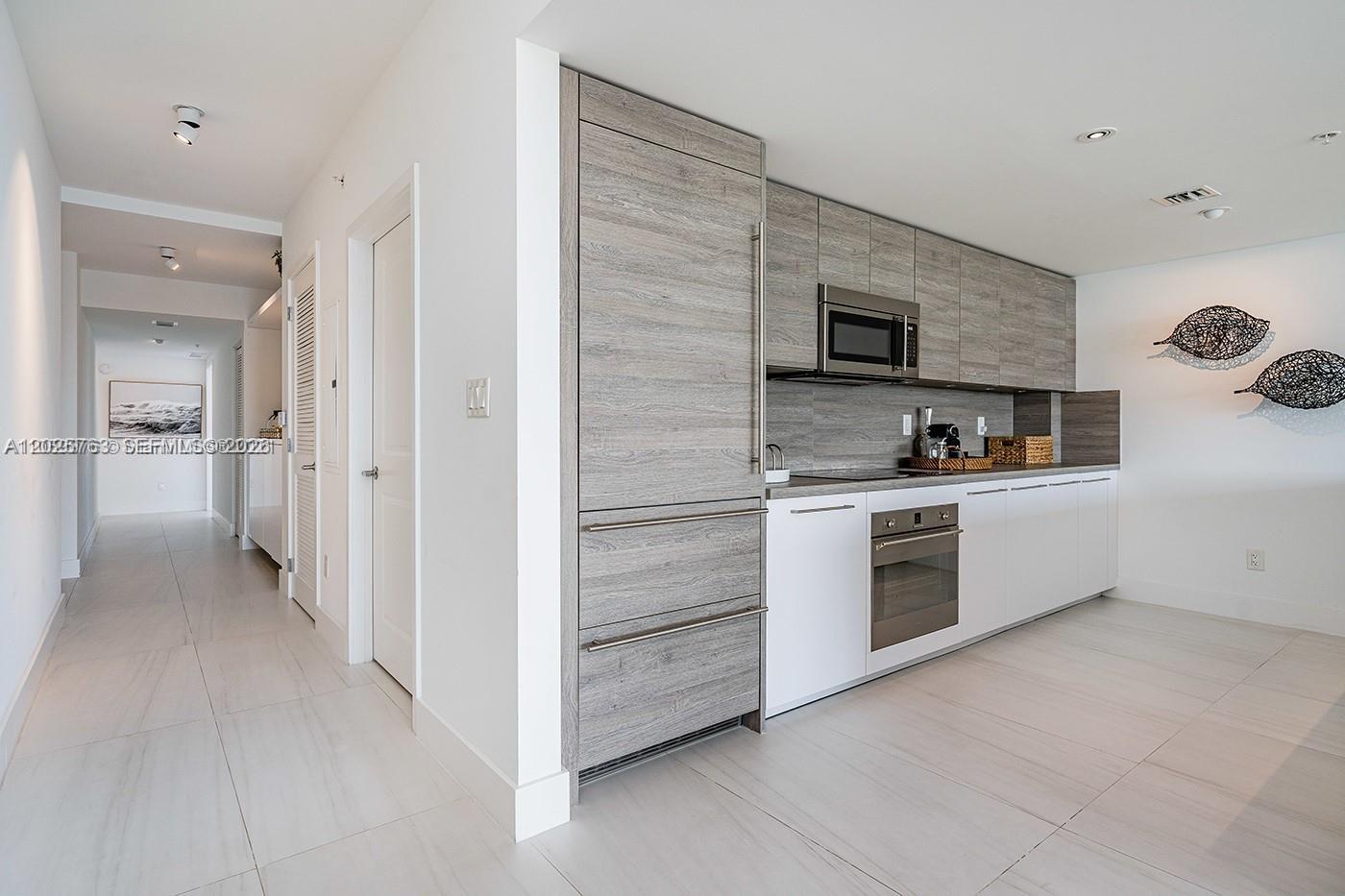 400 Sunny Isles Blvd #1804 Sunny Isles Beach, FL 33160