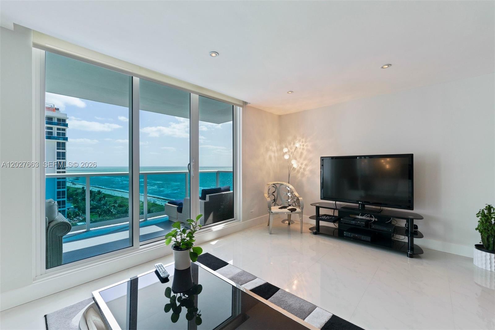 2301 Collins Ave #1210 Miami Beach, FL 33139