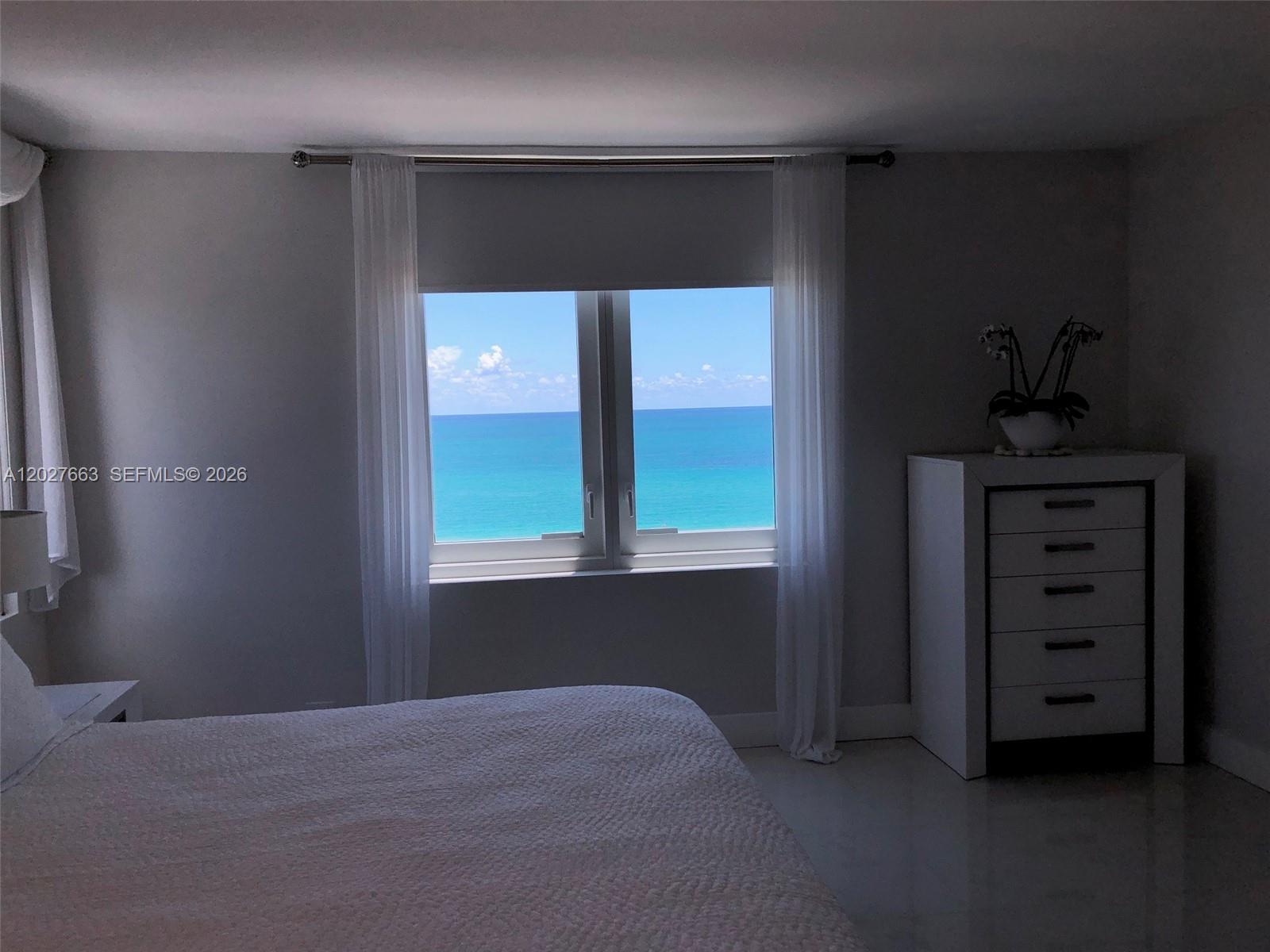 2301 Collins Ave #1210 Miami Beach, FL 33139