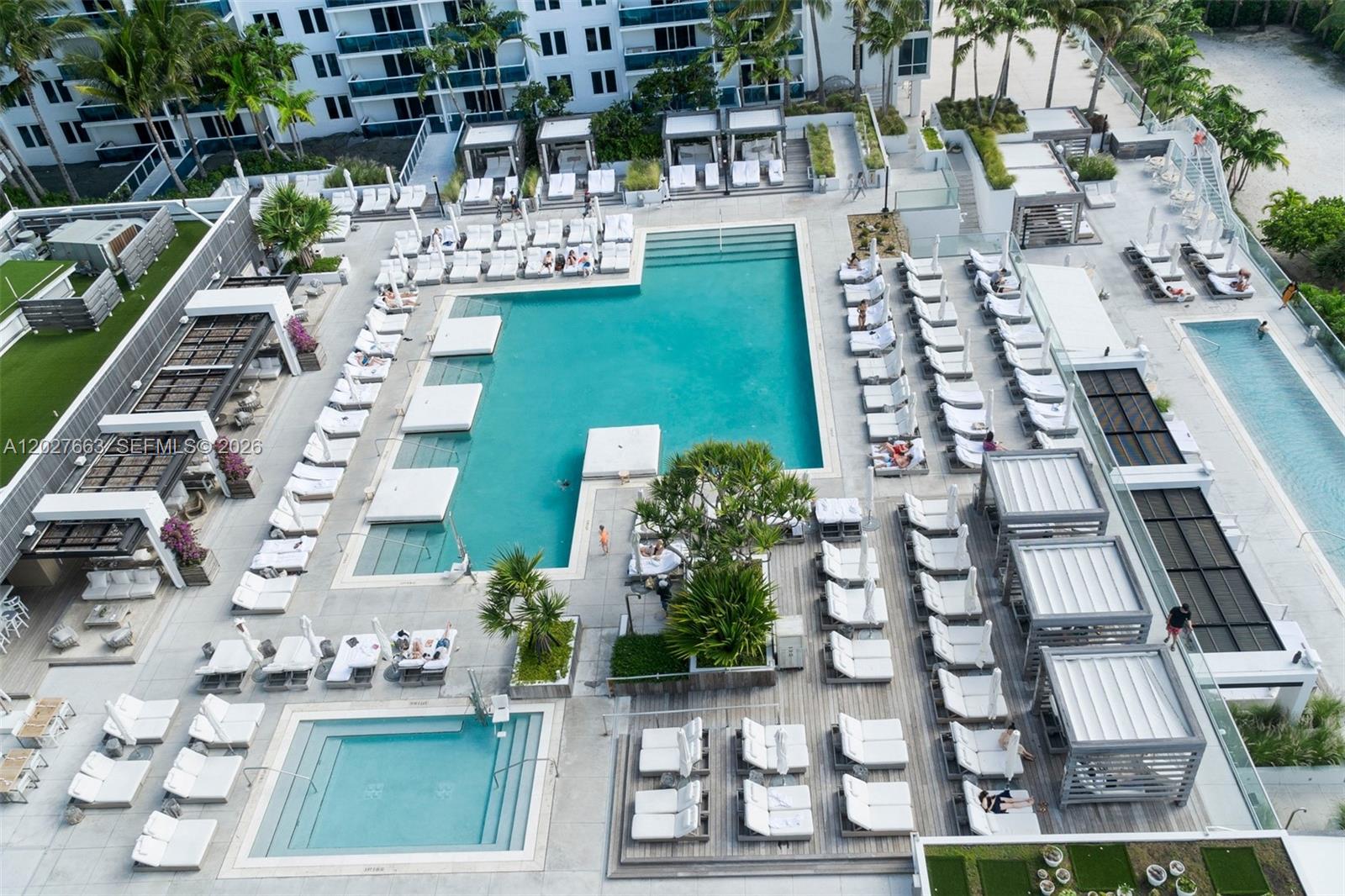 2301 Collins Ave #1210 Miami Beach, FL 33139