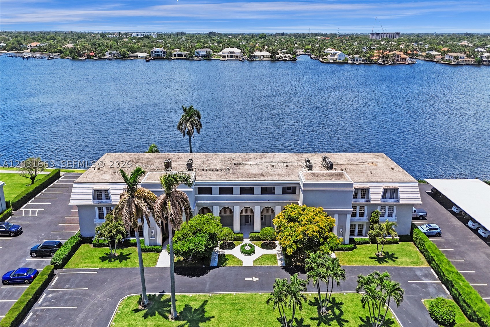 2160 Ibis Isle Rd #3