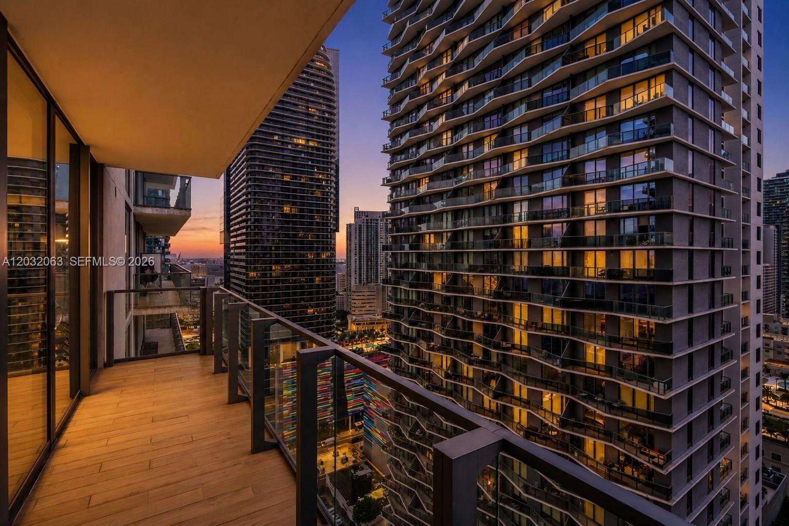 88 SW 7th St #2302 Miami, FL 33130