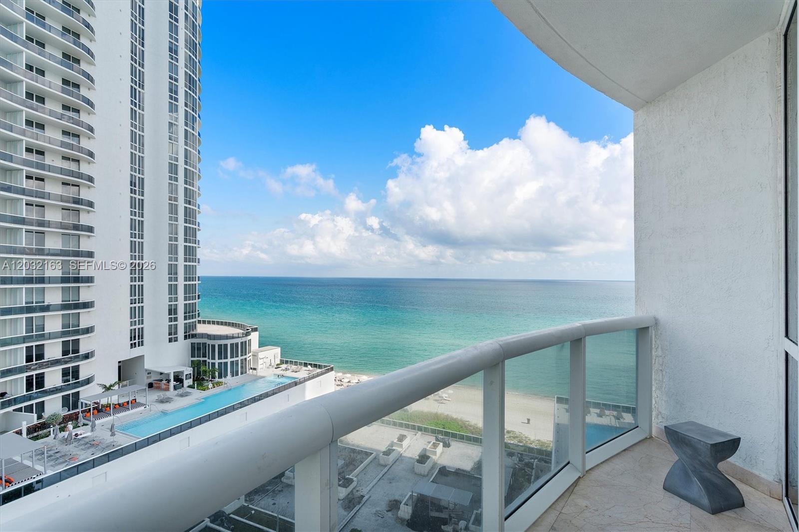 15901 Collins Ave #904 Sunny Isles Beach, FL 33160