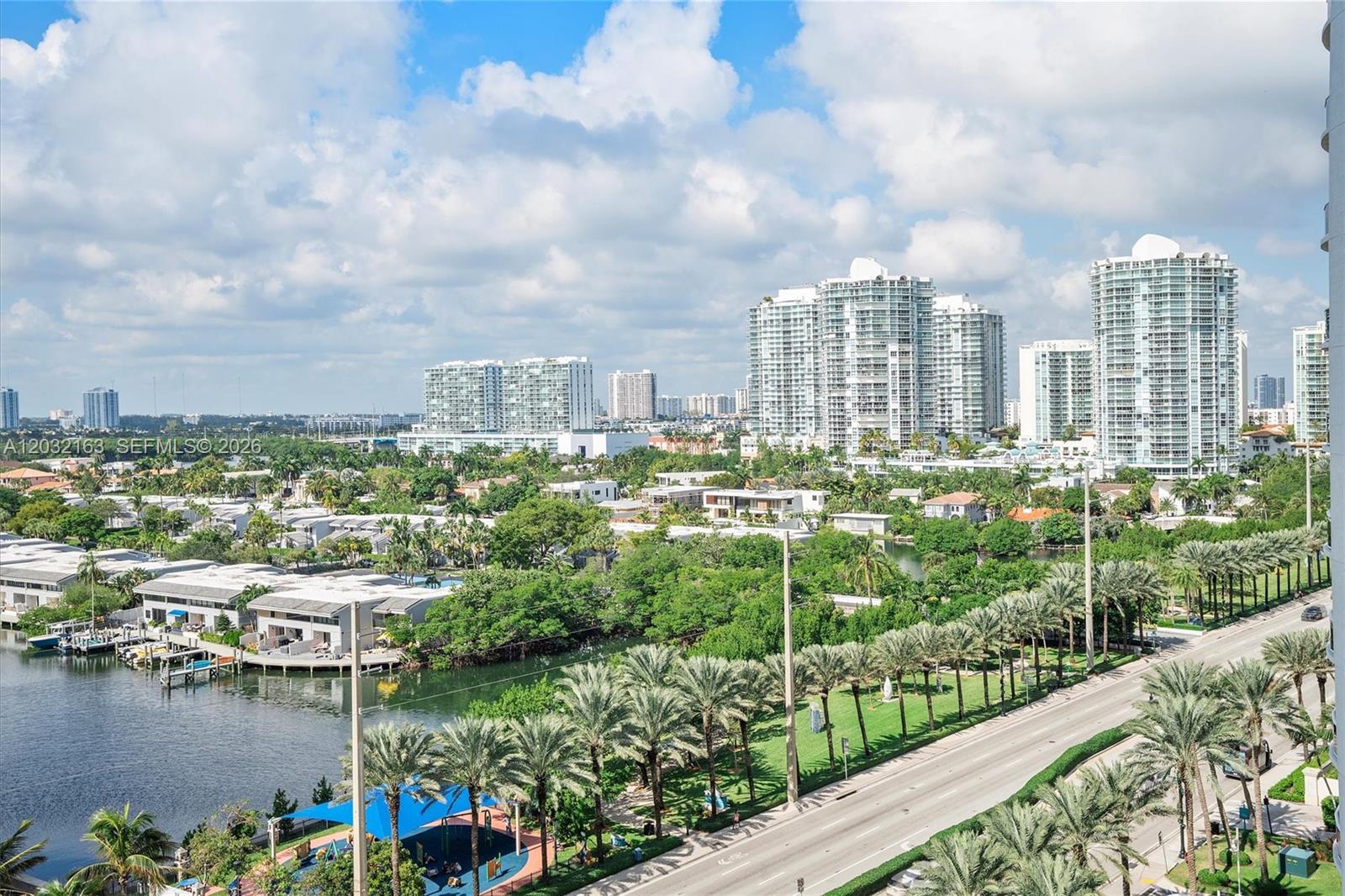 15901 Collins Ave #904 Sunny Isles Beach, FL 33160