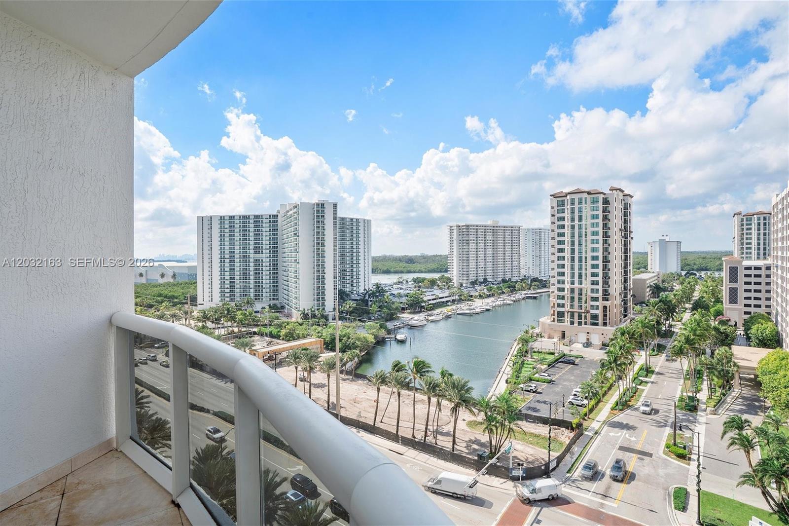 15901 Collins Ave #904 Sunny Isles Beach, FL 33160