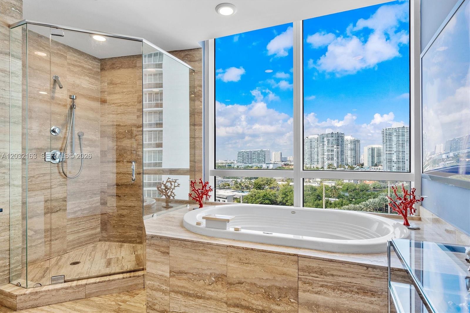 15901 Collins Ave #904 Sunny Isles Beach, FL 33160