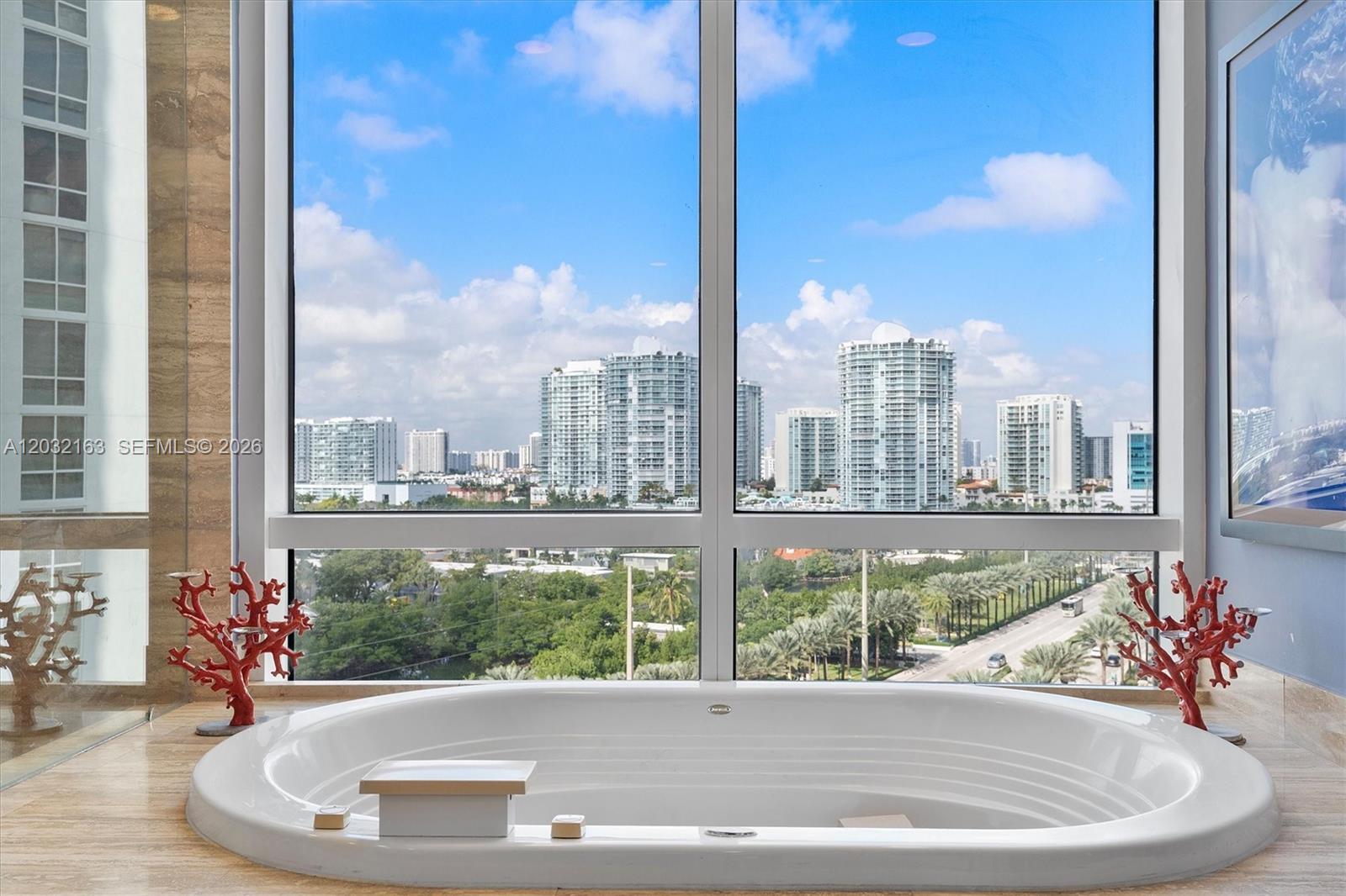 15901 Collins Ave #904 Sunny Isles Beach, FL 33160