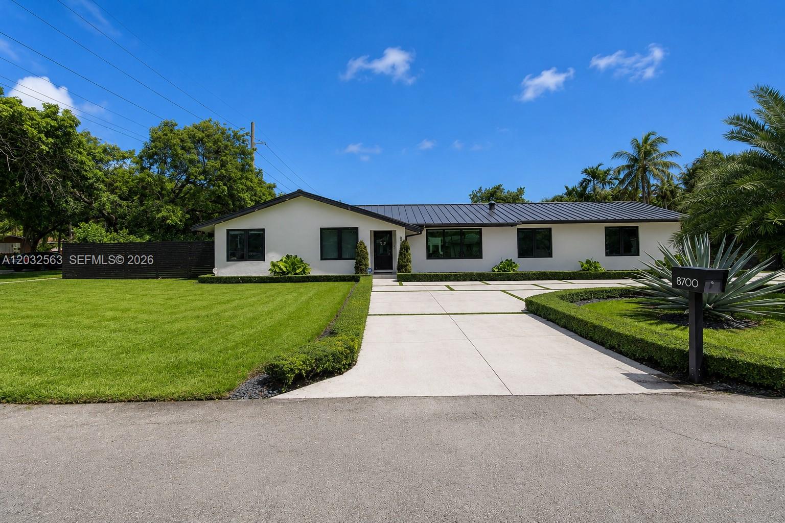8700 SW 175th Palmetto Bay, FL 33157