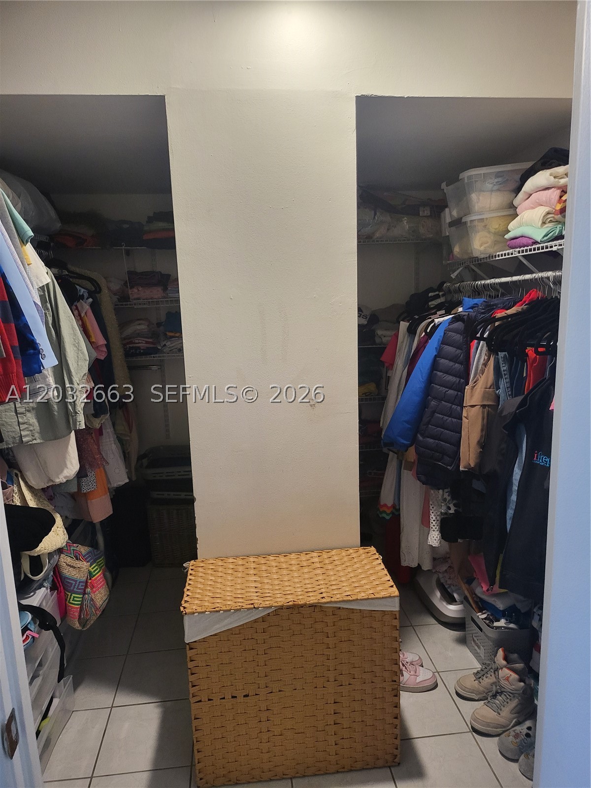 image Winston Towers 70022