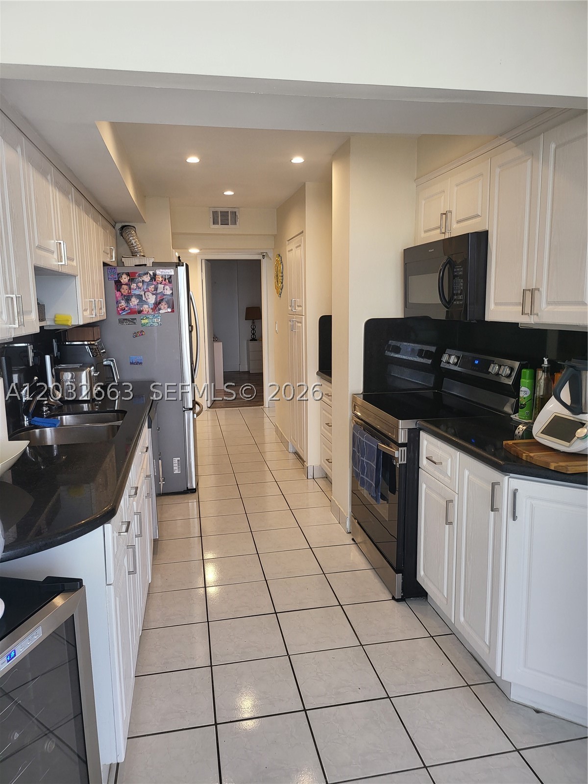image Winston Towers 7008