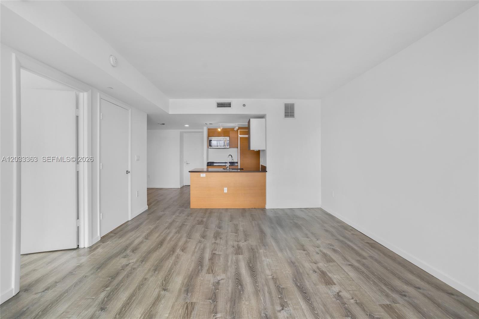 50 Biscayne Blvd #4307 Miami, FL 33132