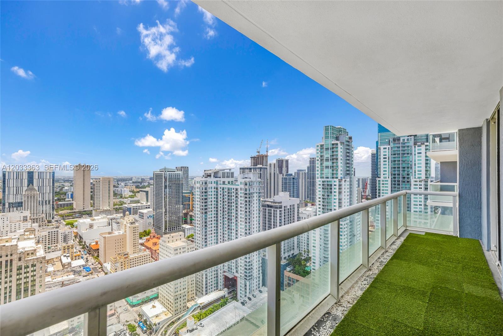 50 Biscayne Blvd #4307 Miami, FL 33132
