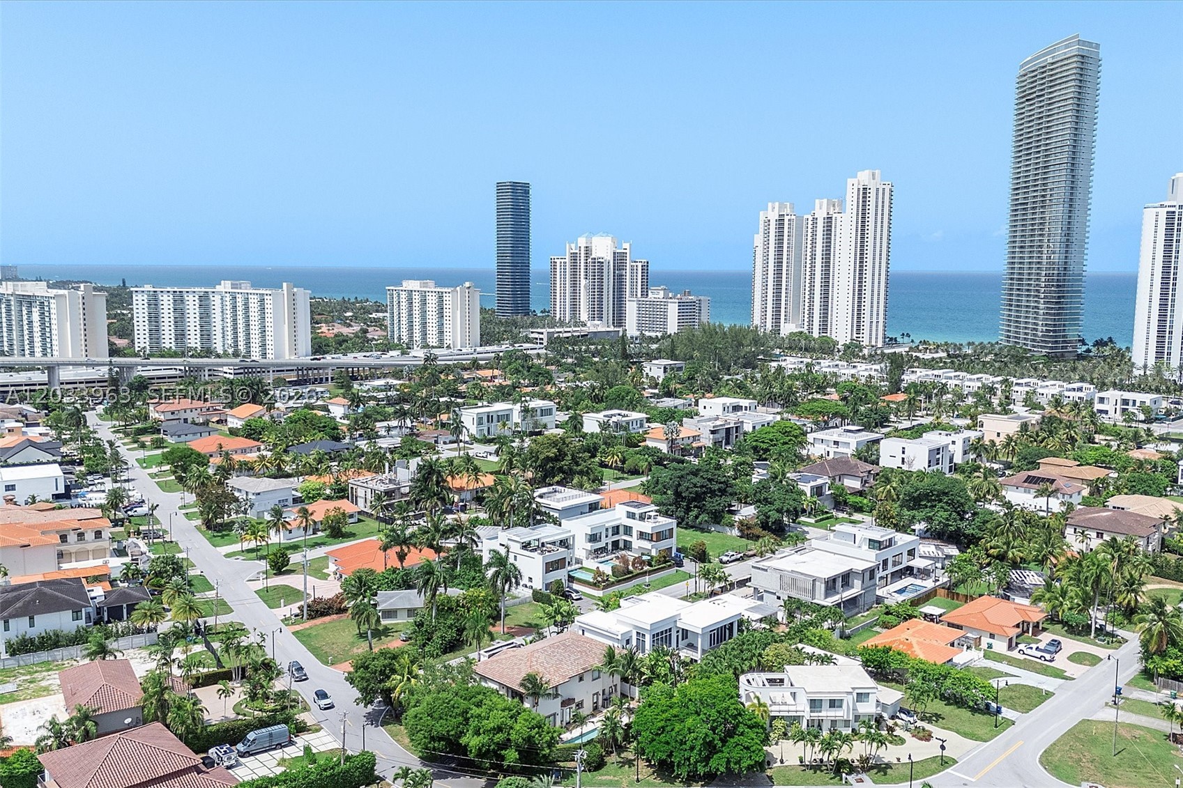 18825 N Bay Rd Sunny Isles Beach, FL 33160