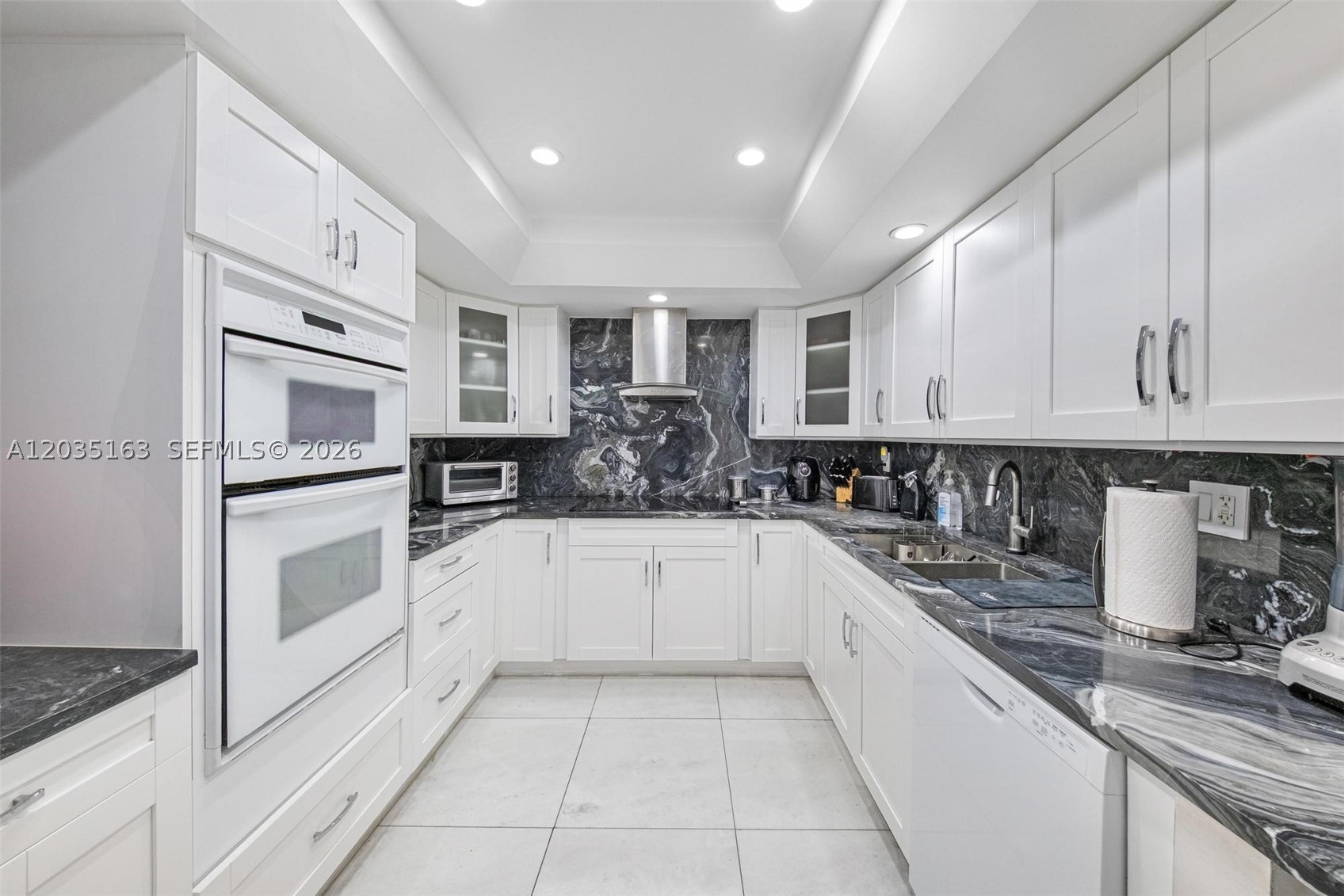 image Brickell Key One16