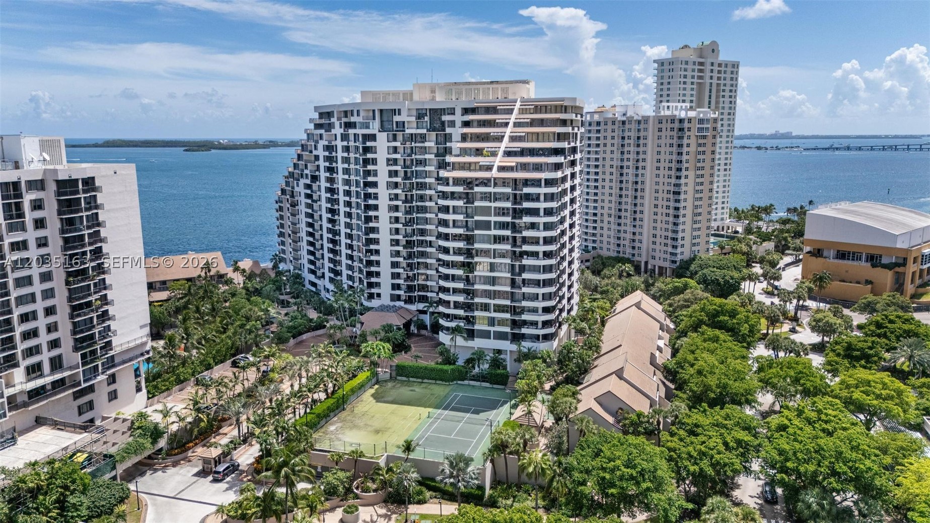 image Brickell Key One31