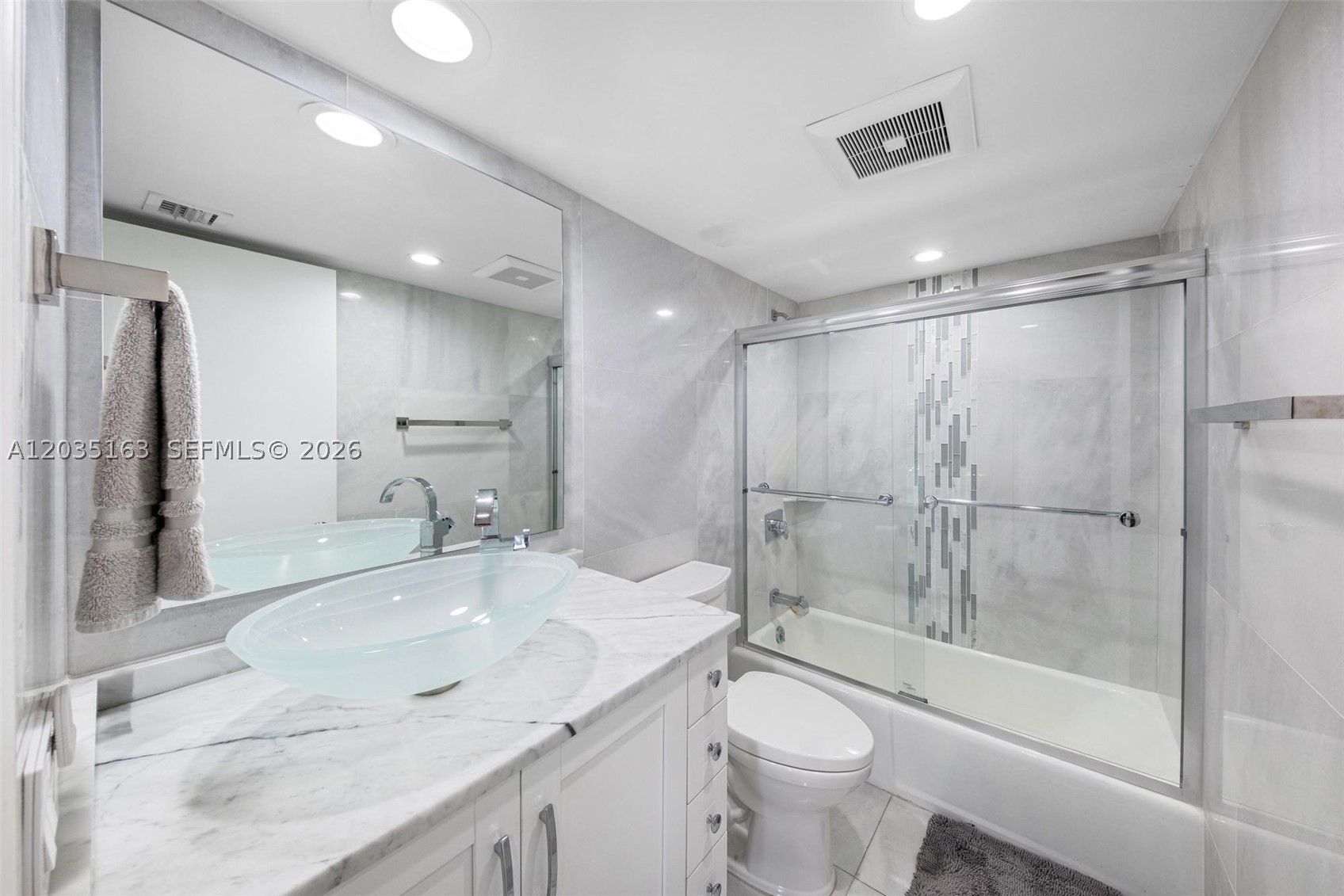 image Brickell Key One8