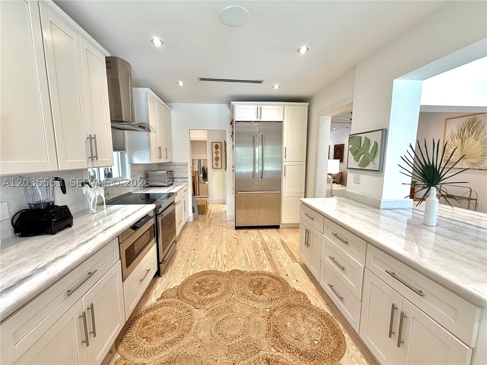 1460 Cleveland Rd Miami Beach, FL 33141