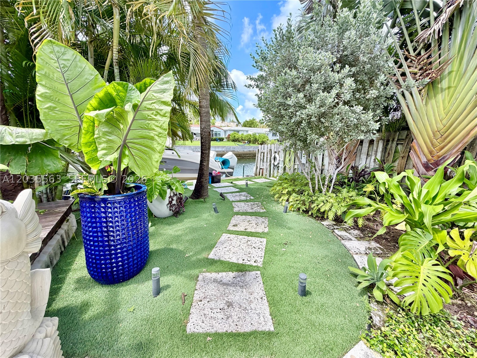 1460 Cleveland Rd Miami Beach, FL 33141