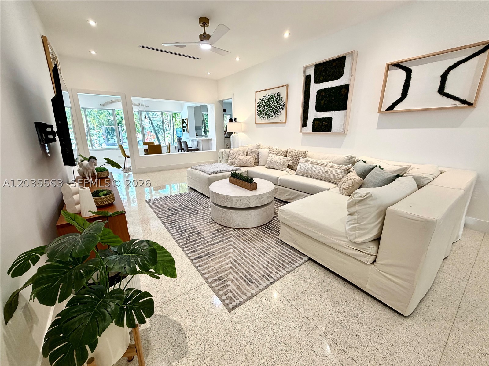 1460 Cleveland Rd Miami Beach, FL 33141