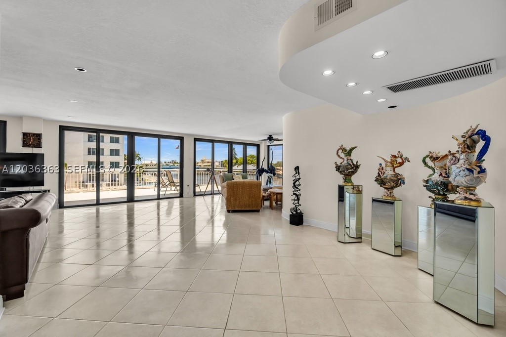 3100 NE 48th St #212 Fort Lauderdale, FL 33308