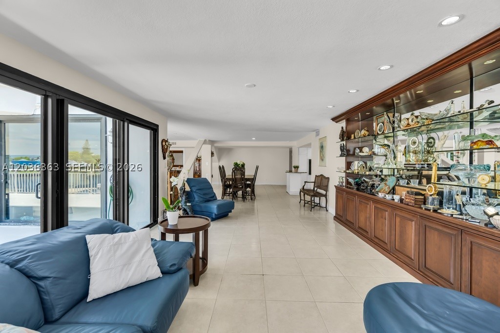 3100 NE 48th St #212 Fort Lauderdale, FL 33308